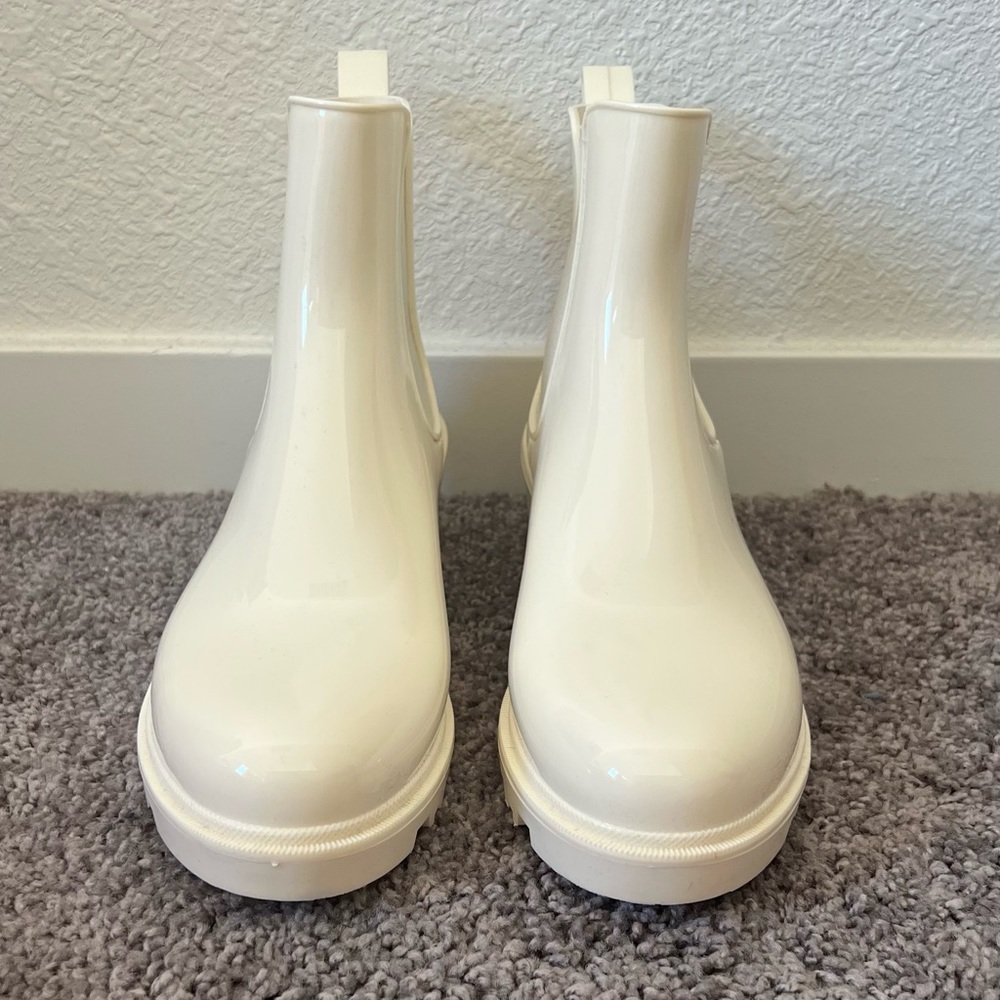 Rain boots